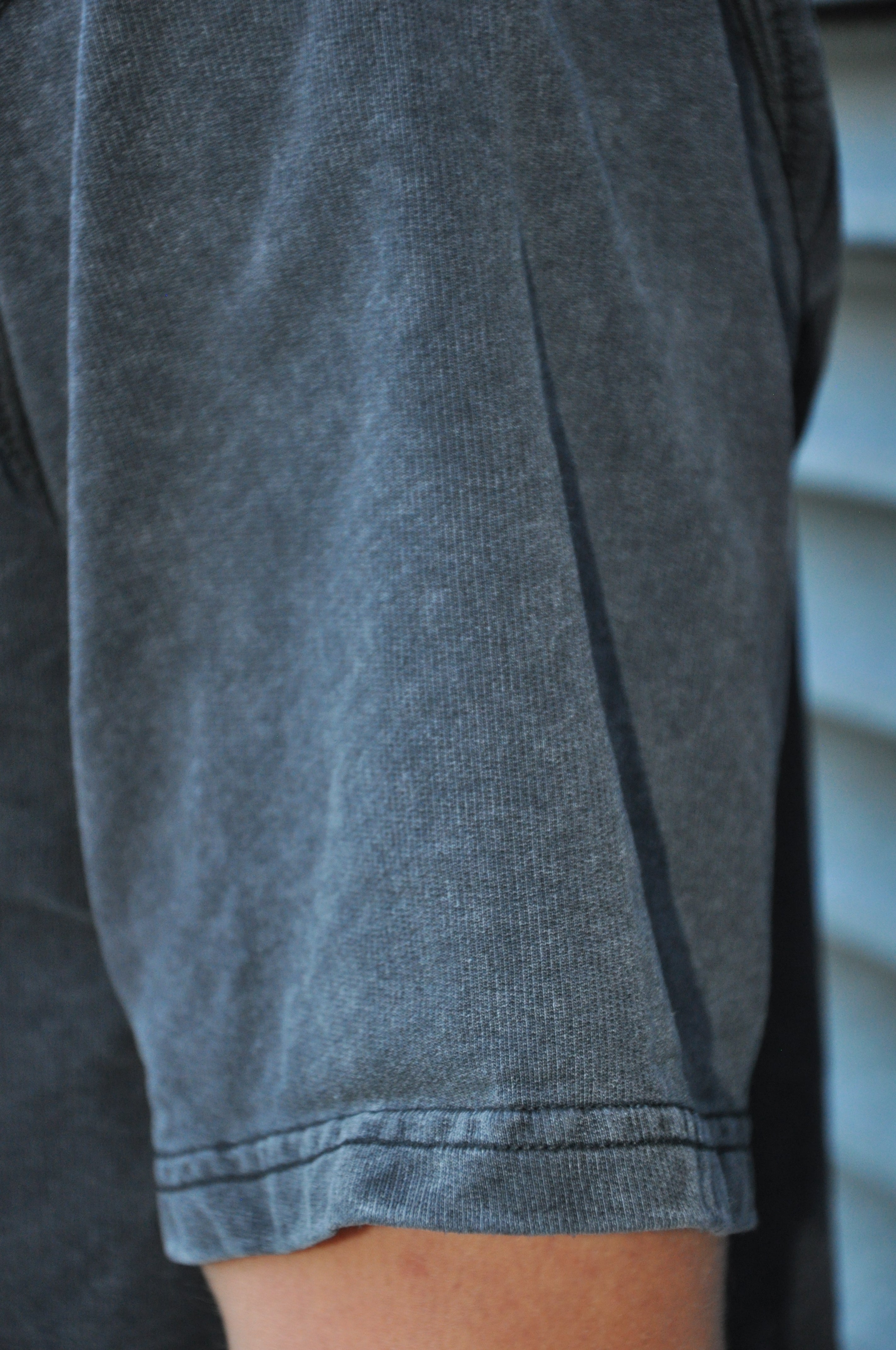 260GSM Unisex Faded Raw Hem T-shirt